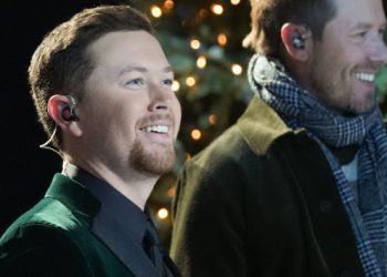 The Christmas tune Scotty McCreery’s wife and band wish he would stop singing