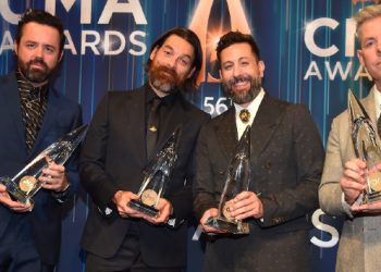 Vans, buses and breakups: A walk down “Memory Lane” with Old Dominion
