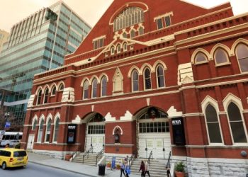 Sneak a peek into the Ryman’s new VIP Ford Lounge