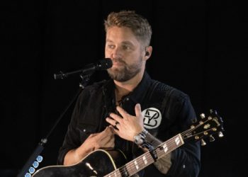 Brett Young’s got a new love song coming Friday