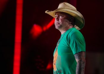 Jason Aldean says “Try That In A Small Town” accusations are “not only meritless, but dangerous”