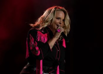 Step into Miranda’s Vegas residency crib