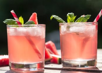 Sip on The Pioneer Woman’s refreshing Paloma Cocktail