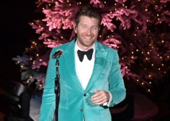 Brett Eldredge’s teaming up with Lowe’s for Christmas promotion