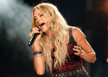 Carrie Underwood enjoys being “creative” on her Guns N’ Roses shows