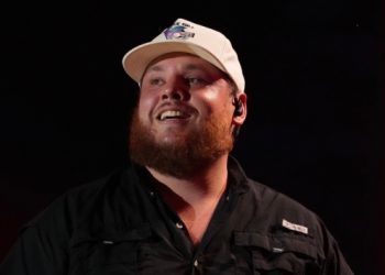 Luke Combs, Morgan Wallen + Kip Moore earn CMA International Award nominations