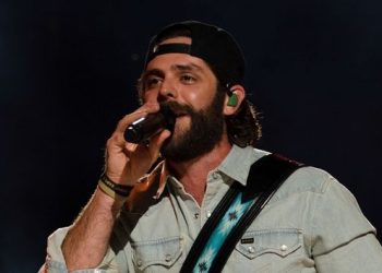 Thomas Rhett is bringing his Nashville show to you