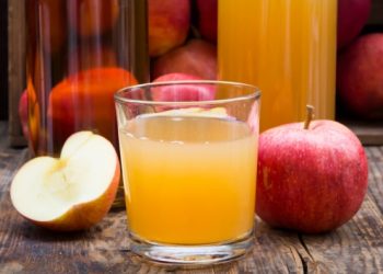 Serve up Paula Deen’s honey cider this fall