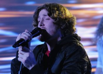 Baily Zimmerman talks touring with Morgan Wallen: “We’re having so much fun”
