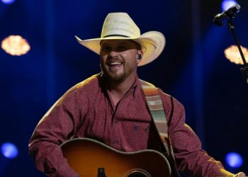 Cody, Megan, ERNEST, Martina + more to perform at Texas’ Two Step Inn
