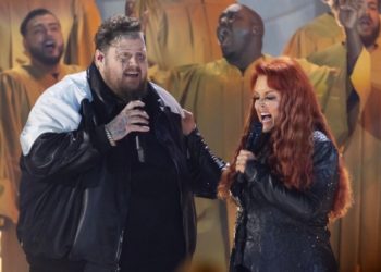 Wynonna says she was “so freaking nervous” during her CMA Awards performance with Jelly Roll