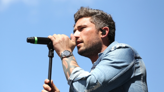 Michael Ray’s been teasing a new love track