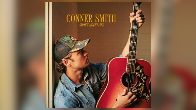 Conner Smith’s “Meanwhile in Carolina” paints a sweet, romantic story