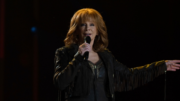 Reba McEntire working on new sitcom pilot with ‘Reba’ team