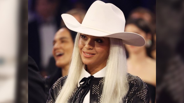 “Texas Hold ‘Em” is Beyoncé’s first entry on ‘Billboard”s Country Airplay chart