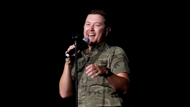 Scotty McCreery teases new track, “Love Like This”