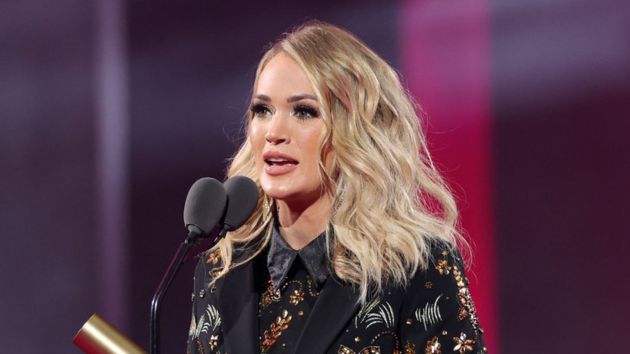 Carrie Underwood + family safe after home fire breaks out