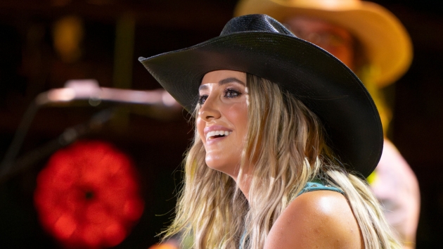 Lainey Wilsons parents are all in on her Whirlwind