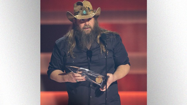 Absent Morgan Wallen crowned Entertainer, Stapleton wins big at unpredictable CMA Awards