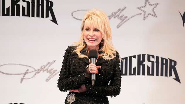 Dolly Parton shares a request husband Carl Dean made early in marriage