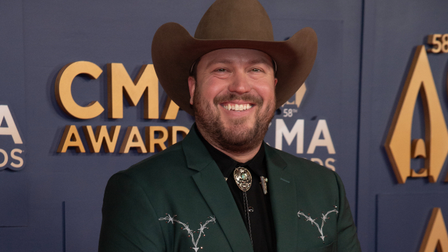 We Got History: Mitchell Tenpenny marks milestones at hometown arena