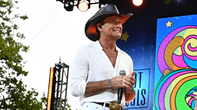 MLB drafts Tim McGraw to play historic game