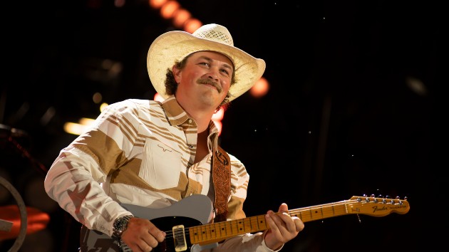 Zach Top to play ‘Guitar’ on CMA Awards, with a special eye on the album honors