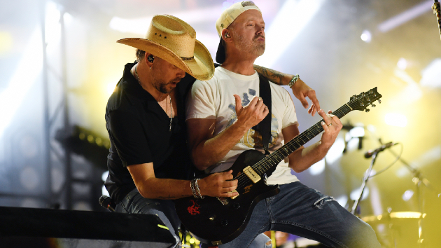 Jason Aldean’s already going Full Throttle in 2026