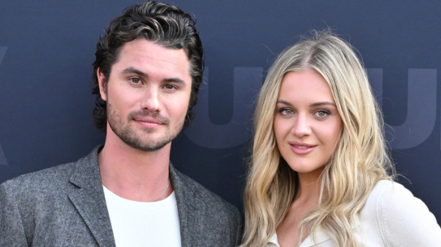 Kelsea Ballerini & Chase Stokes break up again